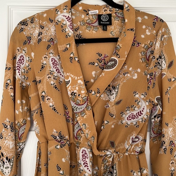 Flowy printed long sleeve dress - Picture 2 of 5